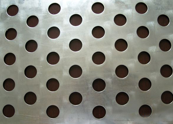 China Rundes Loch durchlöcherte Stahlblech, Stahl galvanisiertes durchlöchertes Blatt Q235 fournisseur