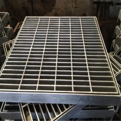 Schwerlaststahlgitterplatte Q235 ASTM A36 25X5mm 30X3mm 30X5mm 40X5mm