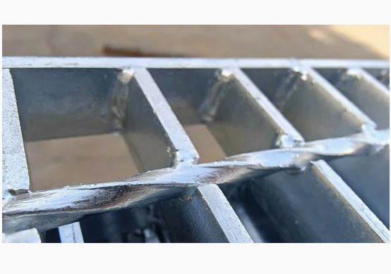 Schwerlast-Hot DIP Galvanisierte Stahlstange Gitterboden Gittergewicht pro Quadratmeter