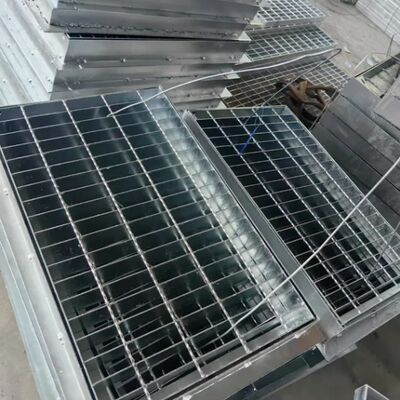 Hot Dip Galvanized Steel Bar Grating für Schwerlast-Industrie-Gängen mit anpassbaren Größen