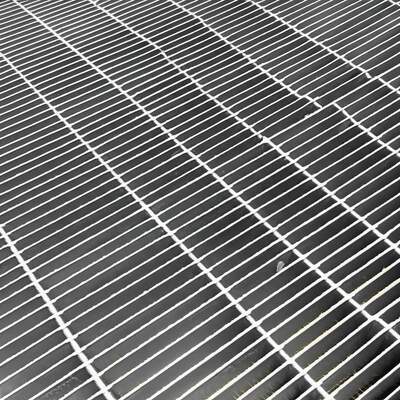 Galvanisierte Stahlgitter für sichere und anpassungsfähige Plattformen