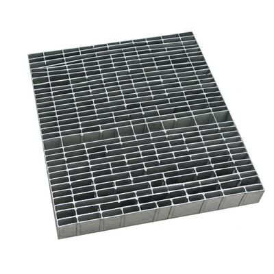 Hot Dip Galvanized Heavy Duty Steel Grating Korrosionsbeständiges Abflussgitter für Abwasserkanäle und Einfahrten
