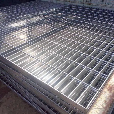 Zernförmiges Oberflächen-Kaltverzinktes Gitter aus Stahl für hochlastfähige industrielle Gehwege