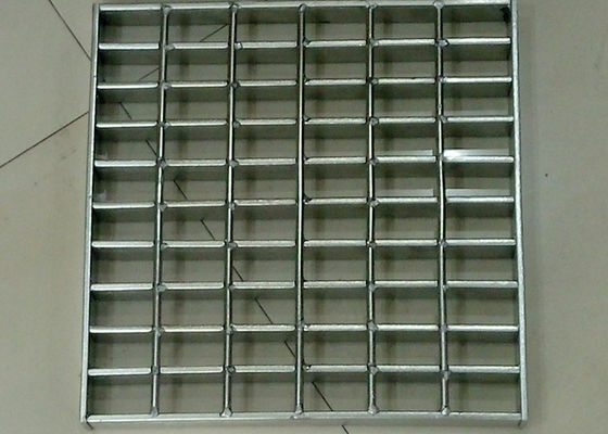 Kratzende Gehweg-Säurebeizen-Oberflächengleitlager-Stange des Edelstahl-25 x 5