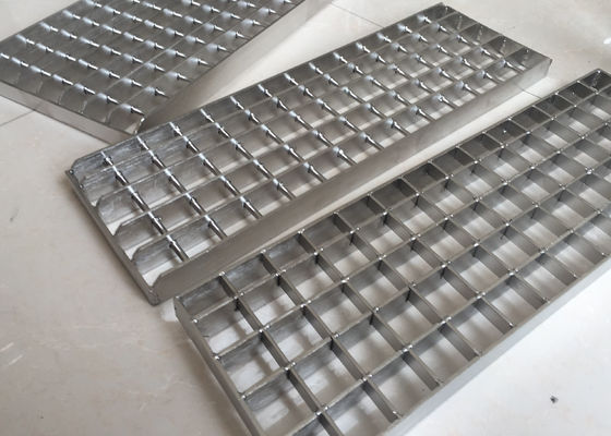 verdrehte Edelstahl-Gitter-Stützkundenspezifische Zustimmung ISO9001 der Stangen-19W4