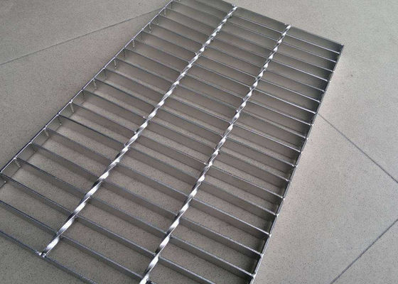 Abfluss-Metallabdeckung der Zustimmungs-ISO9001, verschiedene Art Metallabfluß zerreibt Fahrstraße