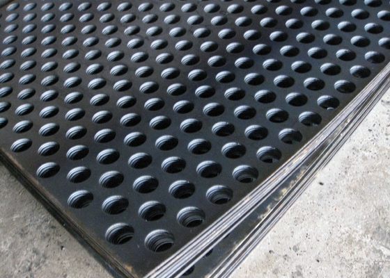 2mm starke perforierte Stahlmasche, 41% offenes Bewertungs-Schwarz-perforiertes Eisen-Blatt