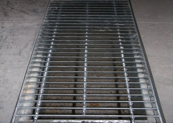 Harte Beanspruchung galvanisierte besonders angefertigte Stahldie gitter-Abfluss-Abdeckungs-freie Probe