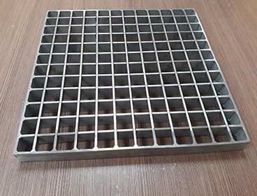 Hot Sale Edelstahl Gitterrost Gitterrost gezahnt Flachstahl Abdeckung