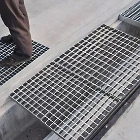 Hot Dip Galvanized Steel Grating Drain Cover mit Lüftungsbeleuchtung und Wärmeabbau Eigenschaften