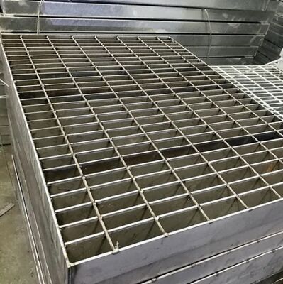 Galvanisierte 32x5 mm zerknitterte Stahlgitter für hochfeste Gehwege und Einfahrten
